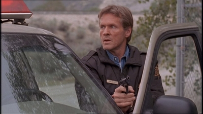 ROSWELL_-_E1X22_DESTINY_0135.jpg