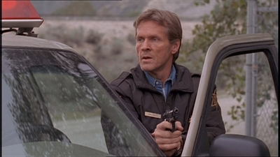 ROSWELL_-_E1X22_DESTINY_0138.jpg