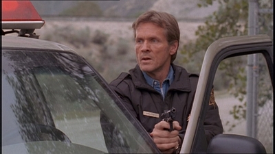 ROSWELL_-_E1X22_DESTINY_0140.jpg