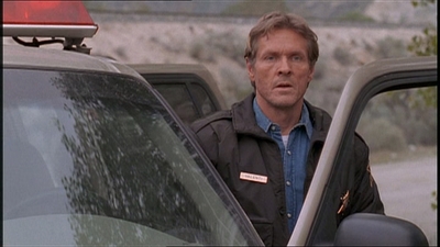 ROSWELL_-_E1X22_DESTINY_0153.jpg