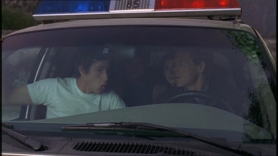 ROSWELL_-_E1X22_DESTINY_0170.jpg
