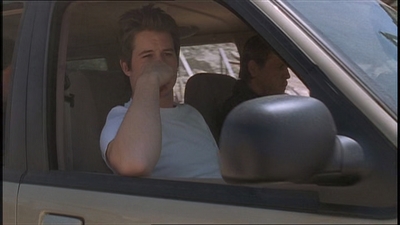 ROSWELL_-_E1X22_DESTINY_0175.jpg