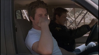 ROSWELL_-_E1X22_DESTINY_0179.jpg