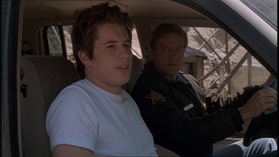 ROSWELL_-_E1X22_DESTINY_0208.jpg