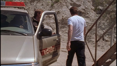 ROSWELL_-_E1X22_DESTINY_0218.jpg