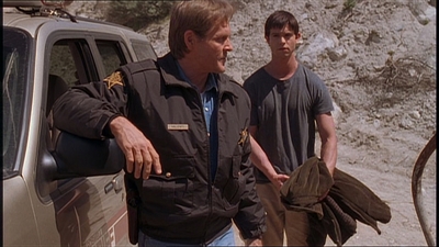 ROSWELL_-_E1X22_DESTINY_0249.jpg