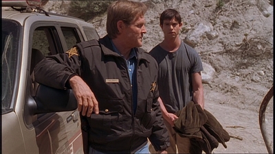 ROSWELL_-_E1X22_DESTINY_0251.jpg