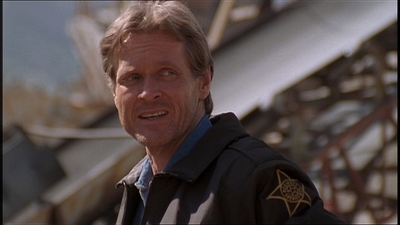 ROSWELL_-_E1X22_DESTINY_0257.jpg