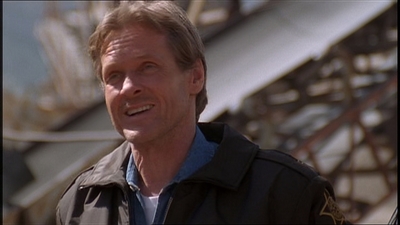 ROSWELL_-_E1X22_DESTINY_0269.jpg