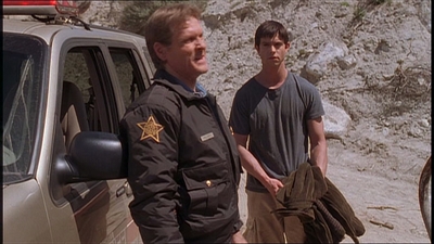 ROSWELL_-_E1X22_DESTINY_0273.jpg