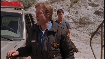 ROSWELL_-_E1X22_DESTINY_0281.jpg