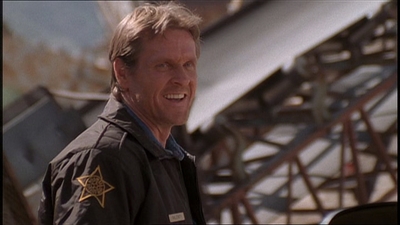 ROSWELL_-_E1X22_DESTINY_0286.jpg