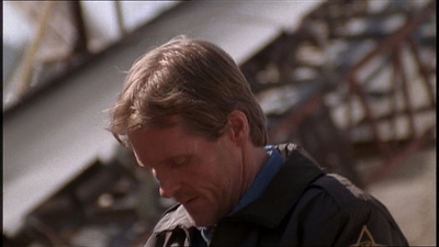 ROSWELL_-_E1X22_DESTINY_0294.jpg