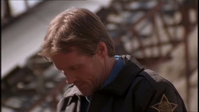 ROSWELL_-_E1X22_DESTINY_0295.jpg