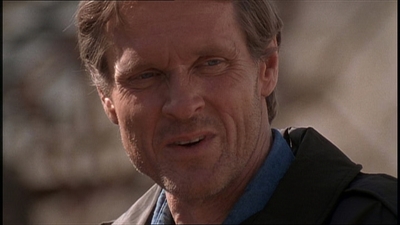 ROSWELL_-_E1X22_DESTINY_0315.jpg