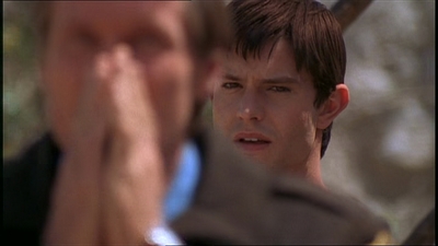 ROSWELL_-_E1X22_DESTINY_0337.jpg