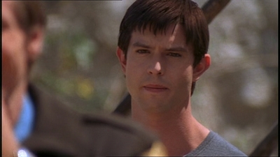 ROSWELL_-_E1X22_DESTINY_0340.jpg