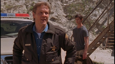 ROSWELL_-_E1X22_DESTINY_0345.jpg