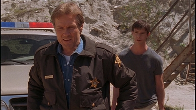 ROSWELL_-_E1X22_DESTINY_0356.jpg
