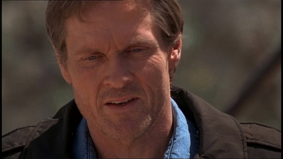 ROSWELL_-_E1X22_DESTINY_0374.jpg