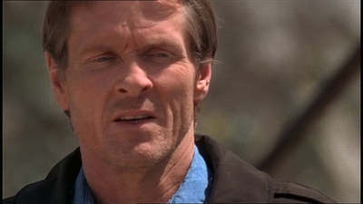 ROSWELL_-_E1X22_DESTINY_0386.jpg