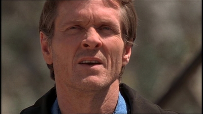 ROSWELL_-_E1X22_DESTINY_0396.jpg