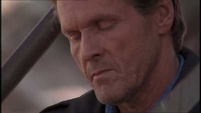 ROSWELL_-_E1X22_DESTINY_0403.jpg