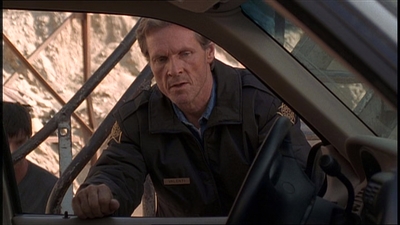 ROSWELL_-_E1X22_DESTINY_0426.jpg