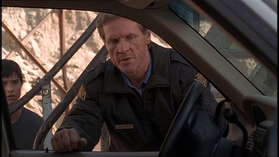 ROSWELL_-_E1X22_DESTINY_0428.jpg