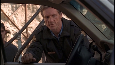 ROSWELL_-_E1X22_DESTINY_0429.jpg