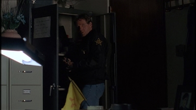 ROSWELL_-_E1X22_DESTINY_0477.jpg