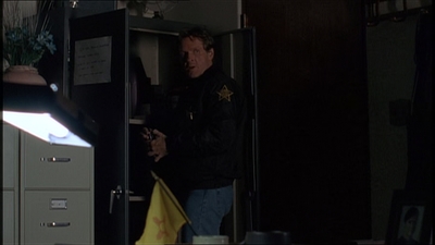 ROSWELL_-_E1X22_DESTINY_0479.jpg