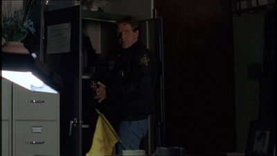 ROSWELL_-_E1X22_DESTINY_0480.jpg