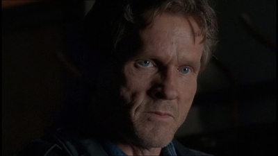ROSWELL_-_E1X22_DESTINY_0516.jpg