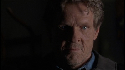 ROSWELL_-_E1X22_DESTINY_0526.jpg
