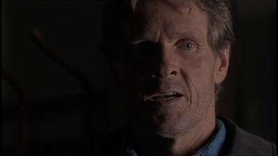 ROSWELL_-_E1X22_DESTINY_0537.jpg