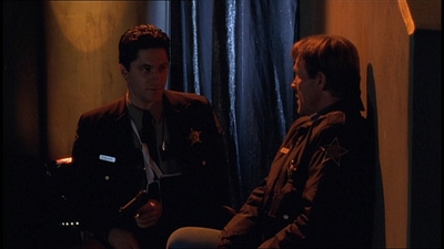 ROSWELL_-_E1X22_DESTINY_0619.jpg