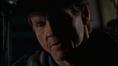 ROSWELL_-_E1X22_DESTINY_0687.jpg