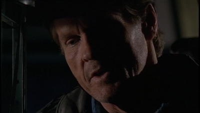 ROSWELL_-_E1X22_DESTINY_0691.jpg
