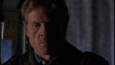 ROSWELL_-_E1X22_DESTINY_0759.jpg