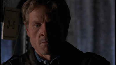 ROSWELL_-_E1X22_DESTINY_0760.jpg