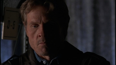 ROSWELL_-_E1X22_DESTINY_0761.jpg