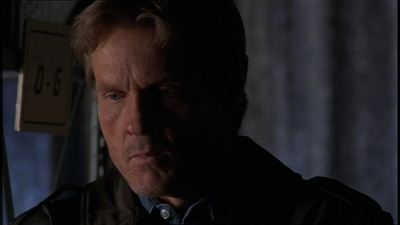 ROSWELL_-_E1X22_DESTINY_0764.jpg