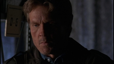 ROSWELL_-_E1X22_DESTINY_0768.jpg