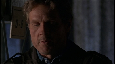 ROSWELL_-_E1X22_DESTINY_0802.jpg