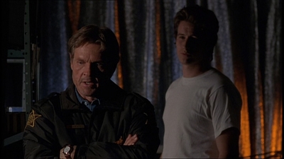 ROSWELL_-_E1X22_DESTINY_0830.jpg