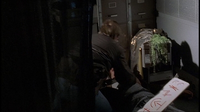 ROSWELL_-_E1X22_DESTINY_0914.jpg