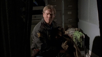ROSWELL_-_E1X22_DESTINY_0919.jpg