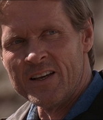 ROSWELL_-_E1X22_DESTINY_0307.jpg