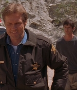 ROSWELL_-_E1X22_DESTINY_0353.jpg